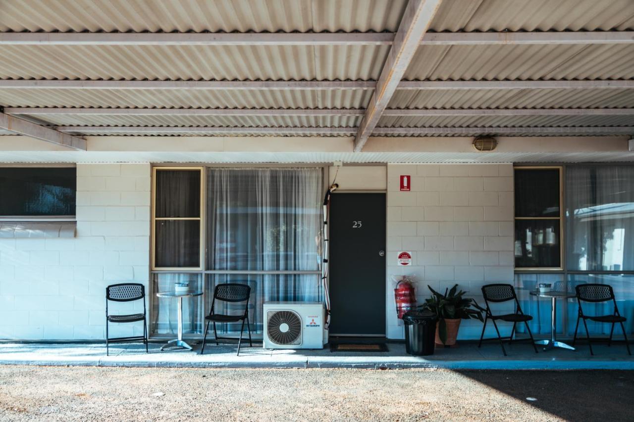 Copper City Motel Cobar Eksteriør billede