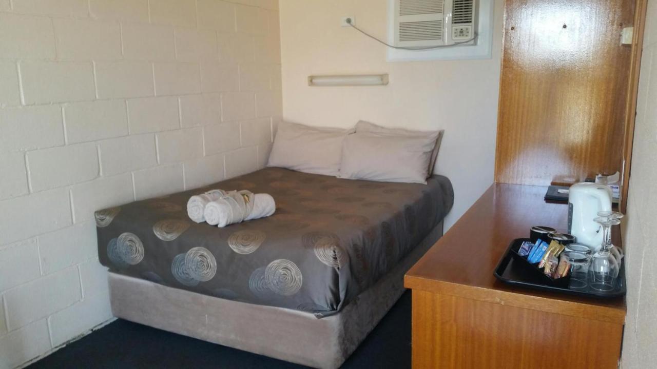 Copper City Motel Cobar Eksteriør billede